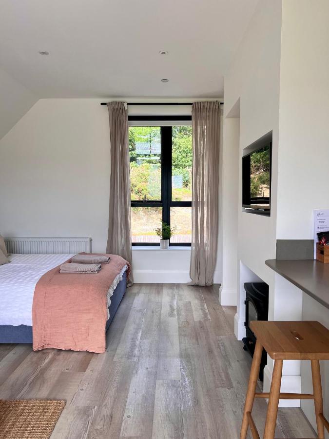 The Loft Studio Apartment - Above Detached New Build Garage Llanymynech エクステリア 写真
