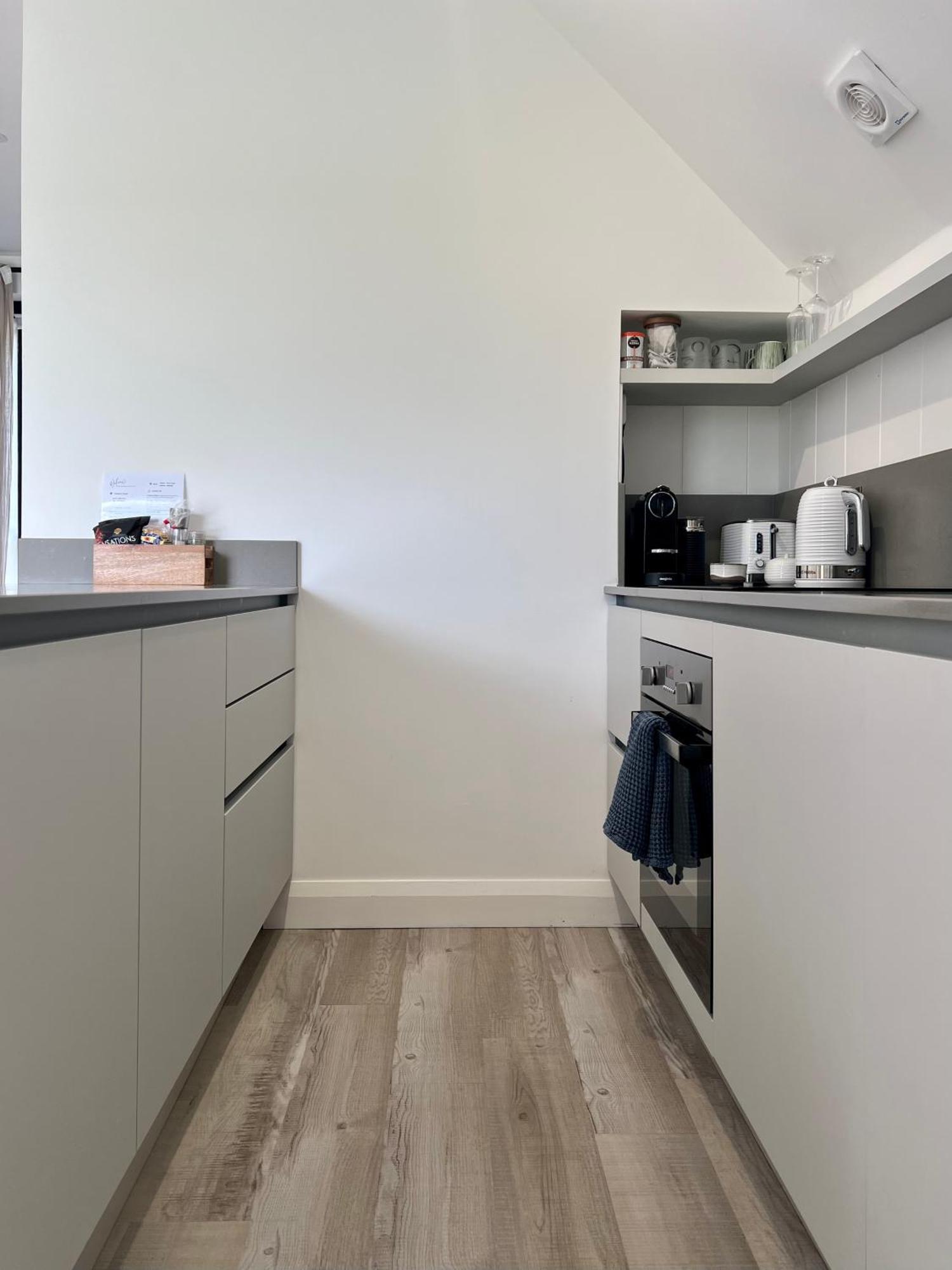 The Loft Studio Apartment - Above Detached New Build Garage Llanymynech エクステリア 写真